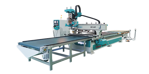 板式家具開料機(jī)可以雕刻機(jī)鏤空花格嗎？